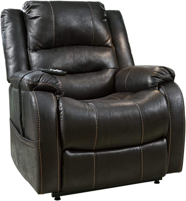 10 Best Leather Recliners for Small Spaces in 2024 • Recliners Guide