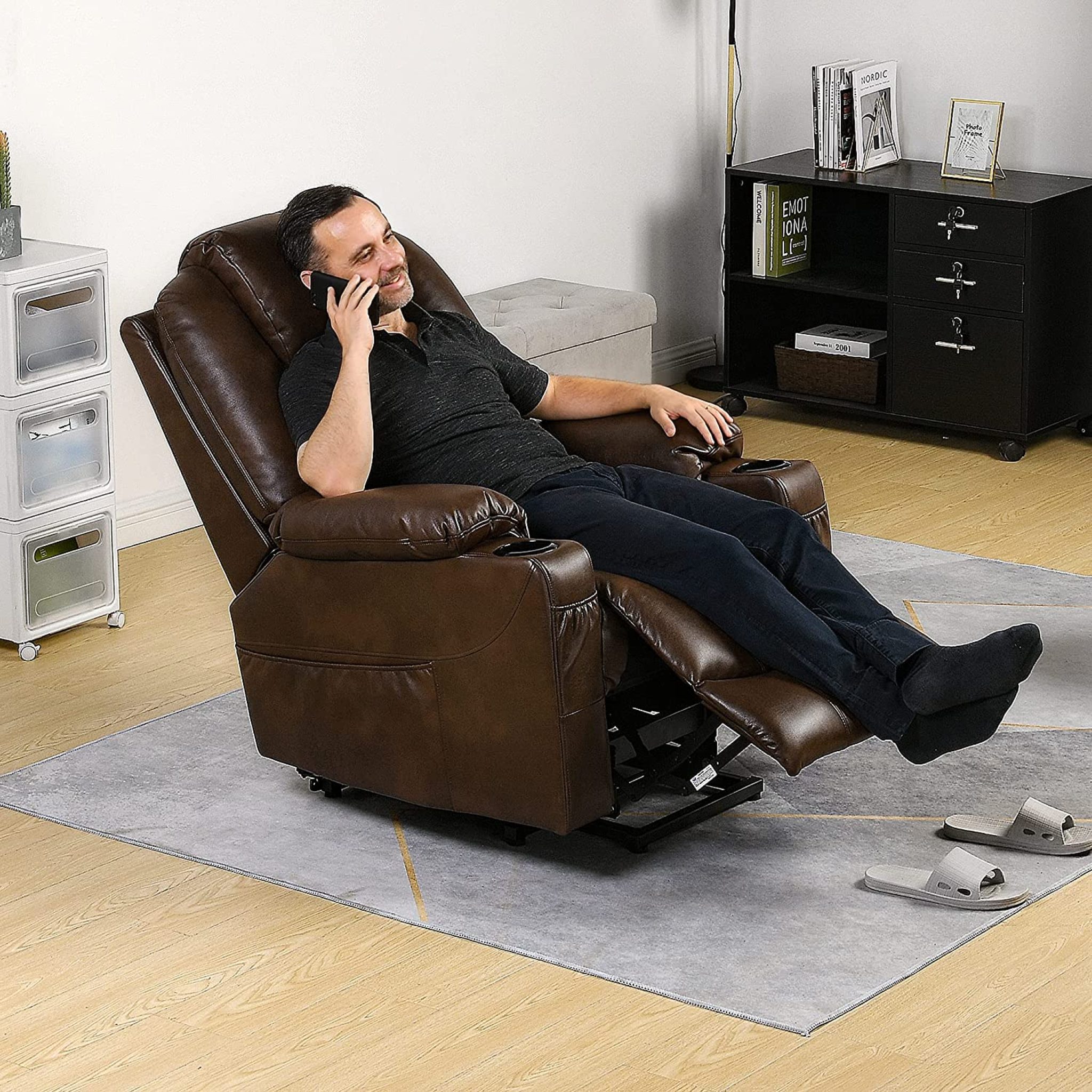 9 Best Recliners with Heat and Massage in 2024 Reviews & Guide