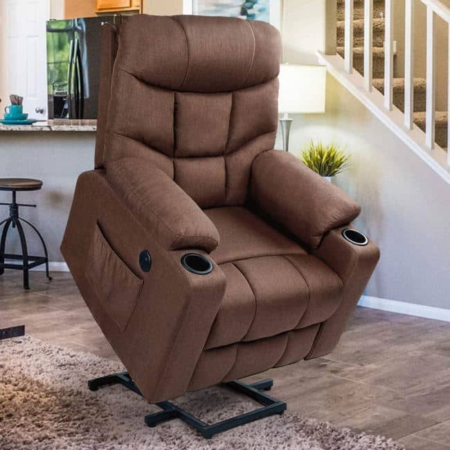 Best 5 Recliner Chairs for Elderly Woman • Recliners Guide